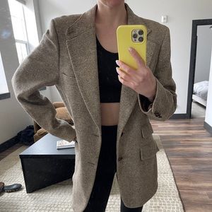 Oversized Blazer w/ Shoulder Pads